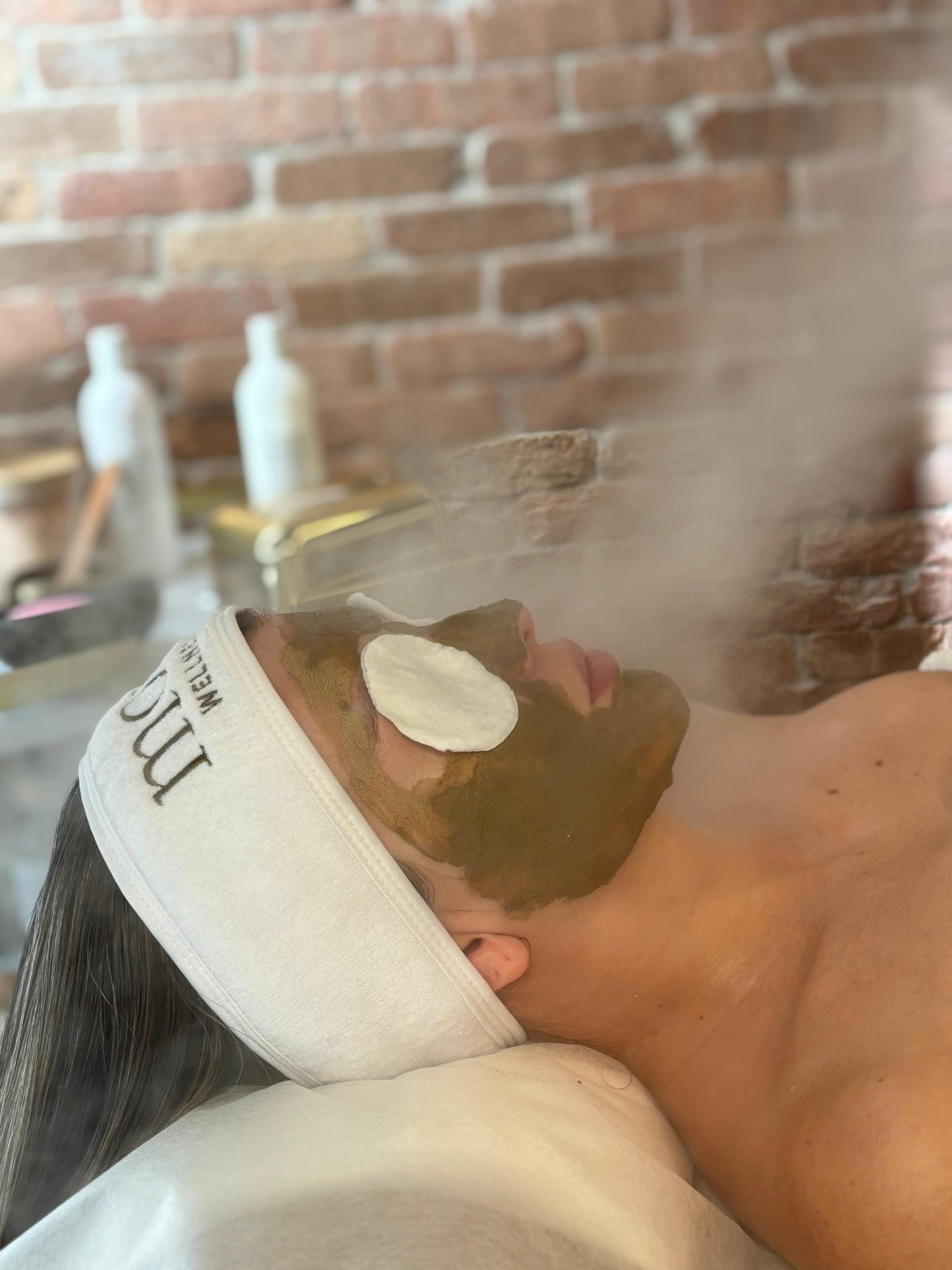 Mood Club Special Treatment. Members Only!